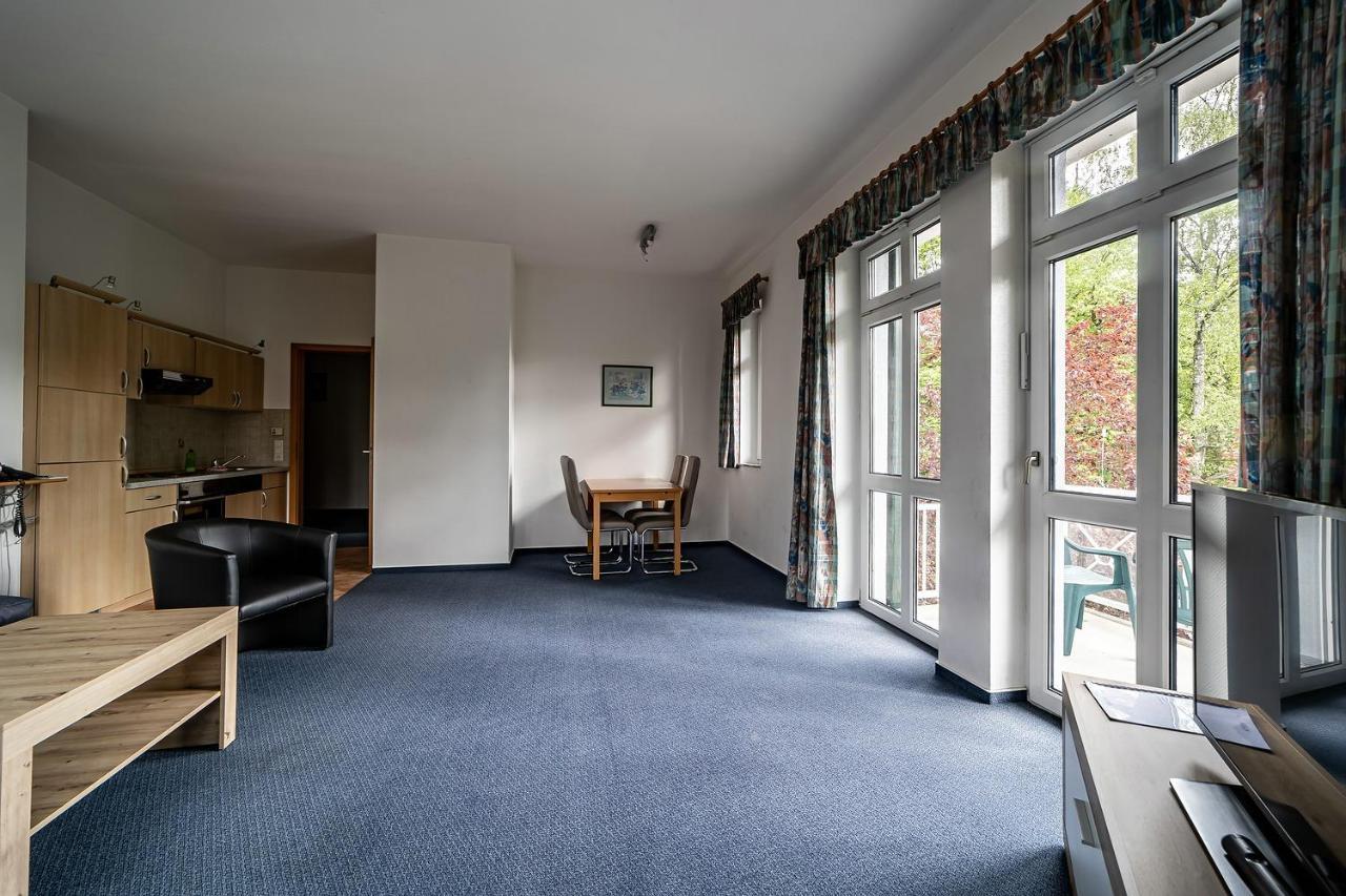 Appartement-Hotel-Anlage Tannenpark ภายนอก รูปภาพ