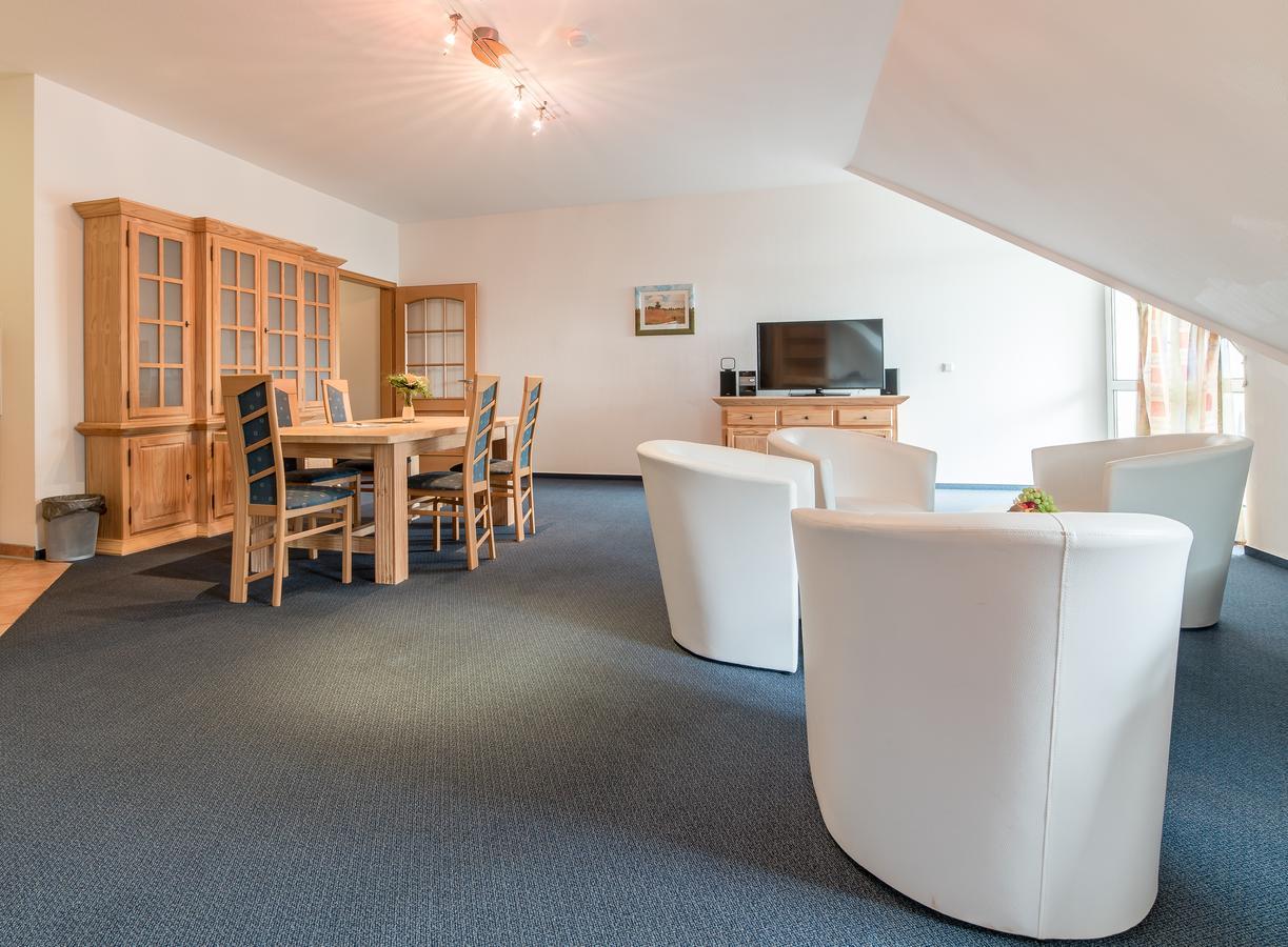 Appartement-Hotel-Anlage Tannenpark ภายนอก รูปภาพ